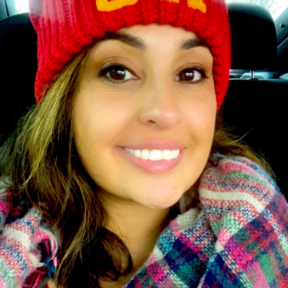 Meet your Posher, Carmen